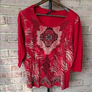 New Directions Red and Black Patterned Blouse
